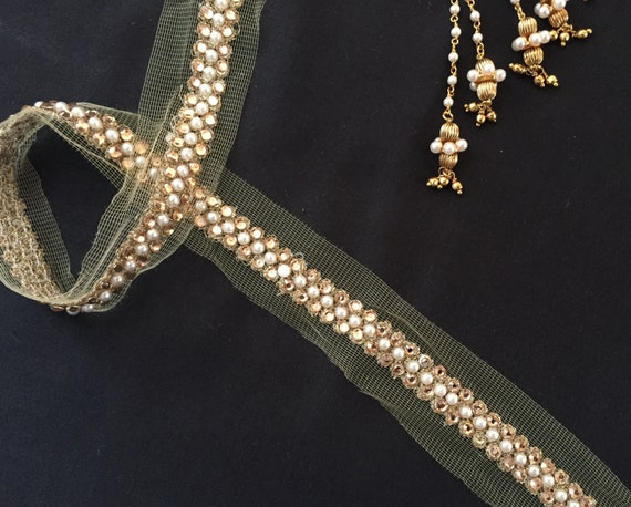SOLD by MTR ATTRACTIVE INDIAN TINY DOUBLE CREAM PEARL BEADS ON CREAM LACE TRIM