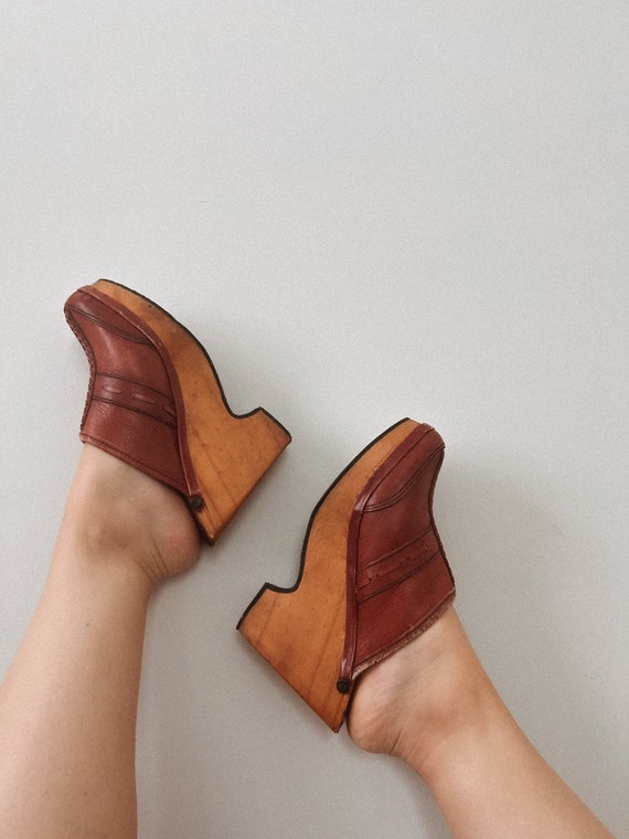 leather clogs sale