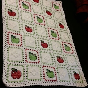 Cross-stitch Apple Baby Blanket image 1