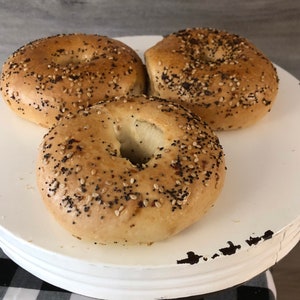 Fake Everything Bagels Set: Farmhouse Staging Prop - Decorative Food