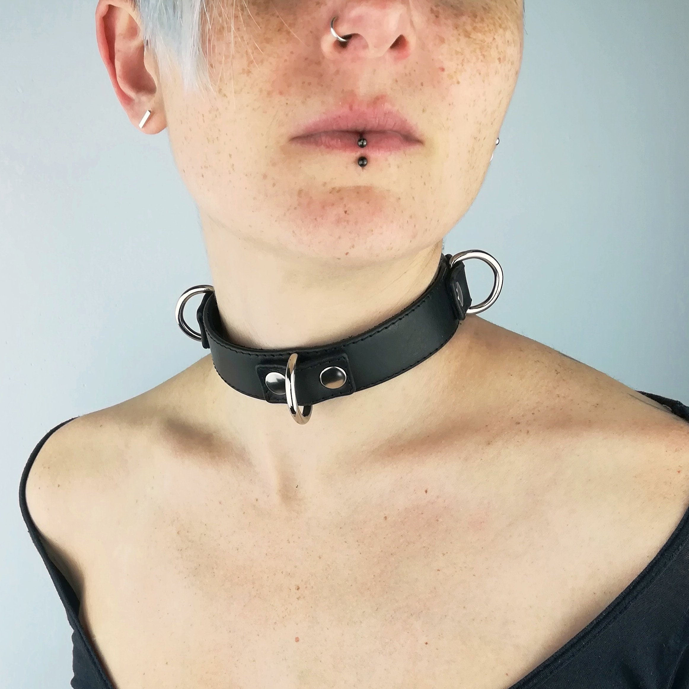 bondage choker 