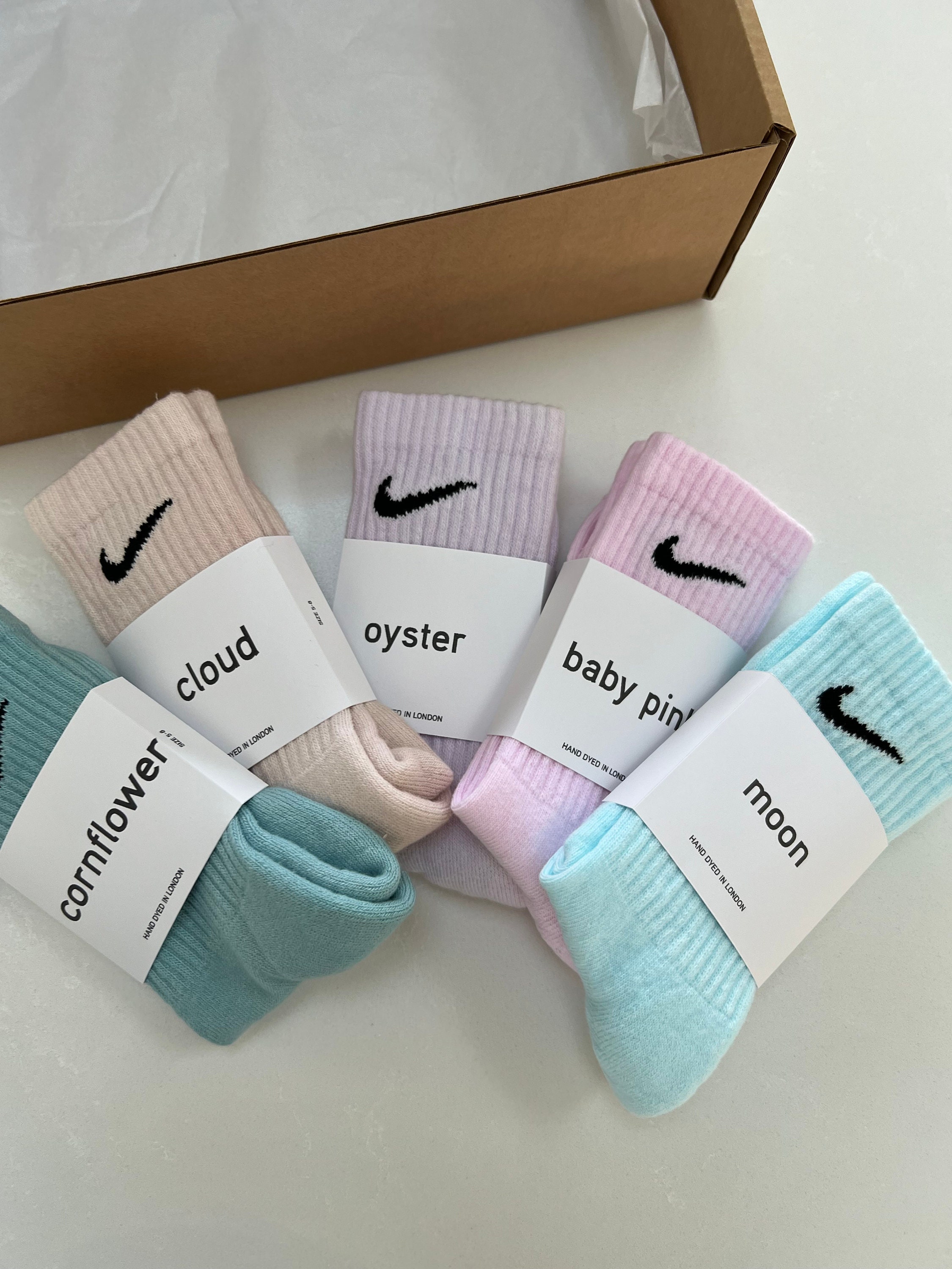 short nike crew socks