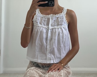 White lace vest top blouse size small adjustable straps see-through
