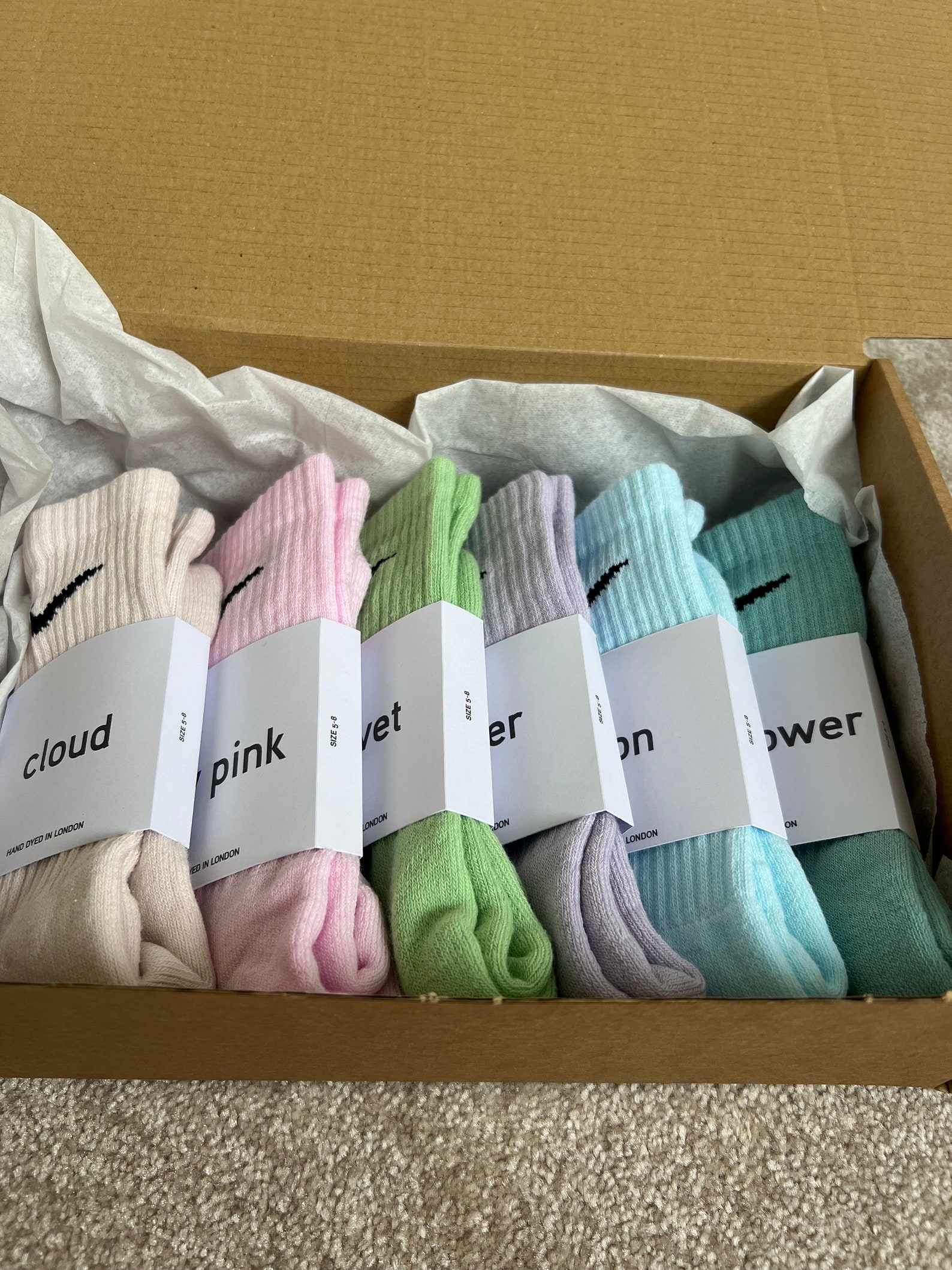 pack of colored nike socks