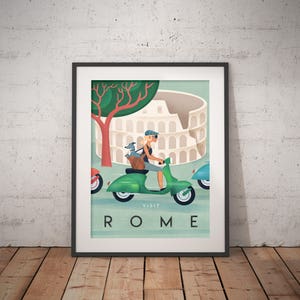 Puede incluir: Una ilustraci&oacute;n de estilo retro de una mujer conduciendo un scooter verde con dos perros en una cesta. El Coliseo est&aacute; en el fondo con un &aacute;rbol verde. El texto "VISIT ROME" est&aacute; en la parte inferior de la imagen.