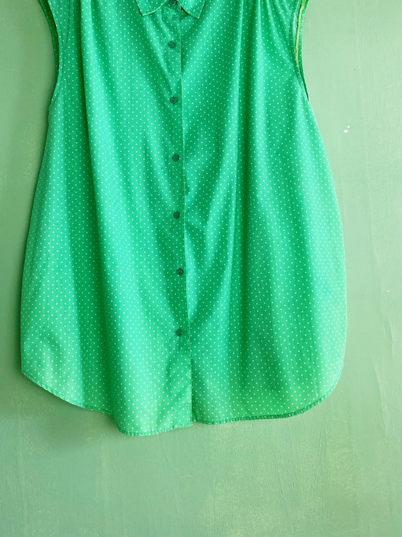 nineties sea foam green polka dot sleeveless shir… - image 9