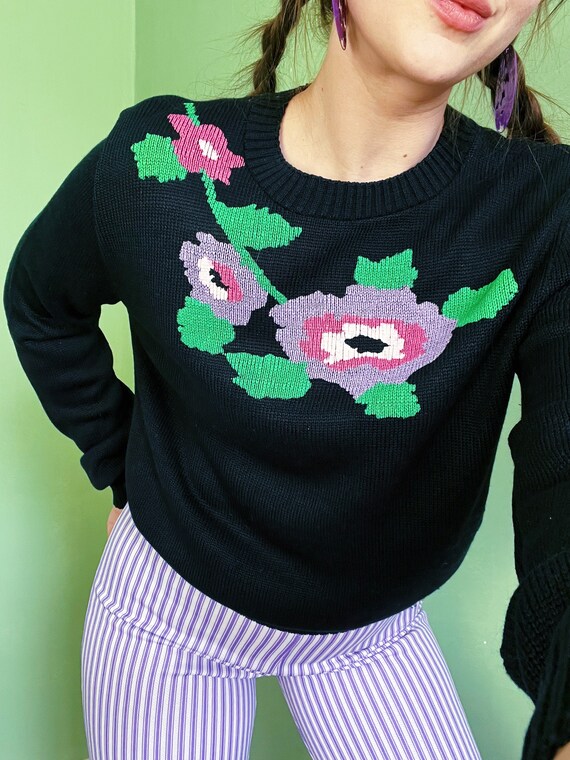 70s - 80s pastel on black poppy flower sweater - image 5