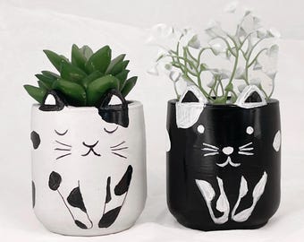 Cat planter Pen succulent holder  statue sculpture  pencil cup pot  eco friendly home decor