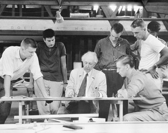 Frank Lloyd Wright and team of assistants, by Marvin Koner