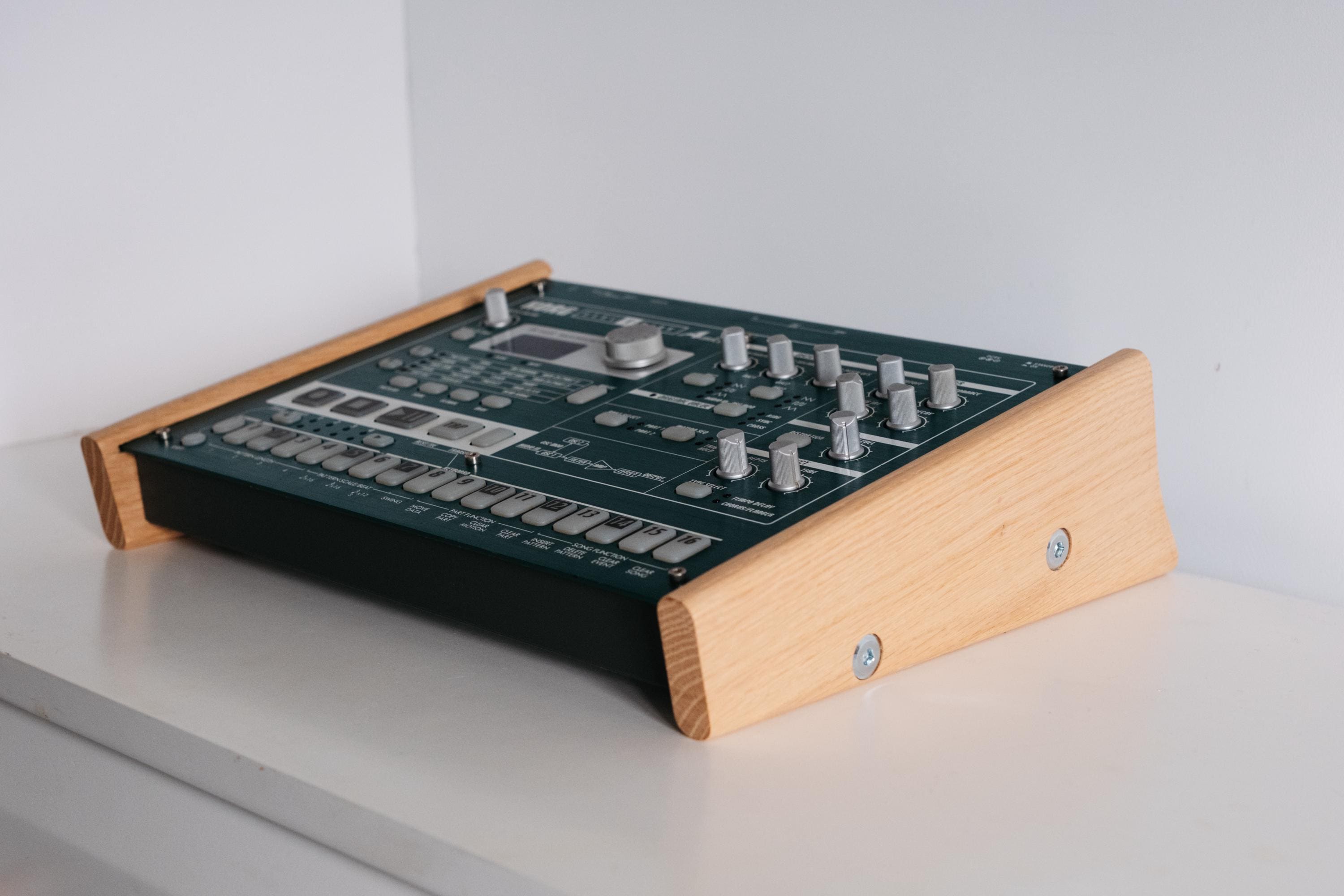 Korg Electribe EA1 Mk2 Desktop Stand With Oak Side Panels - Etsy