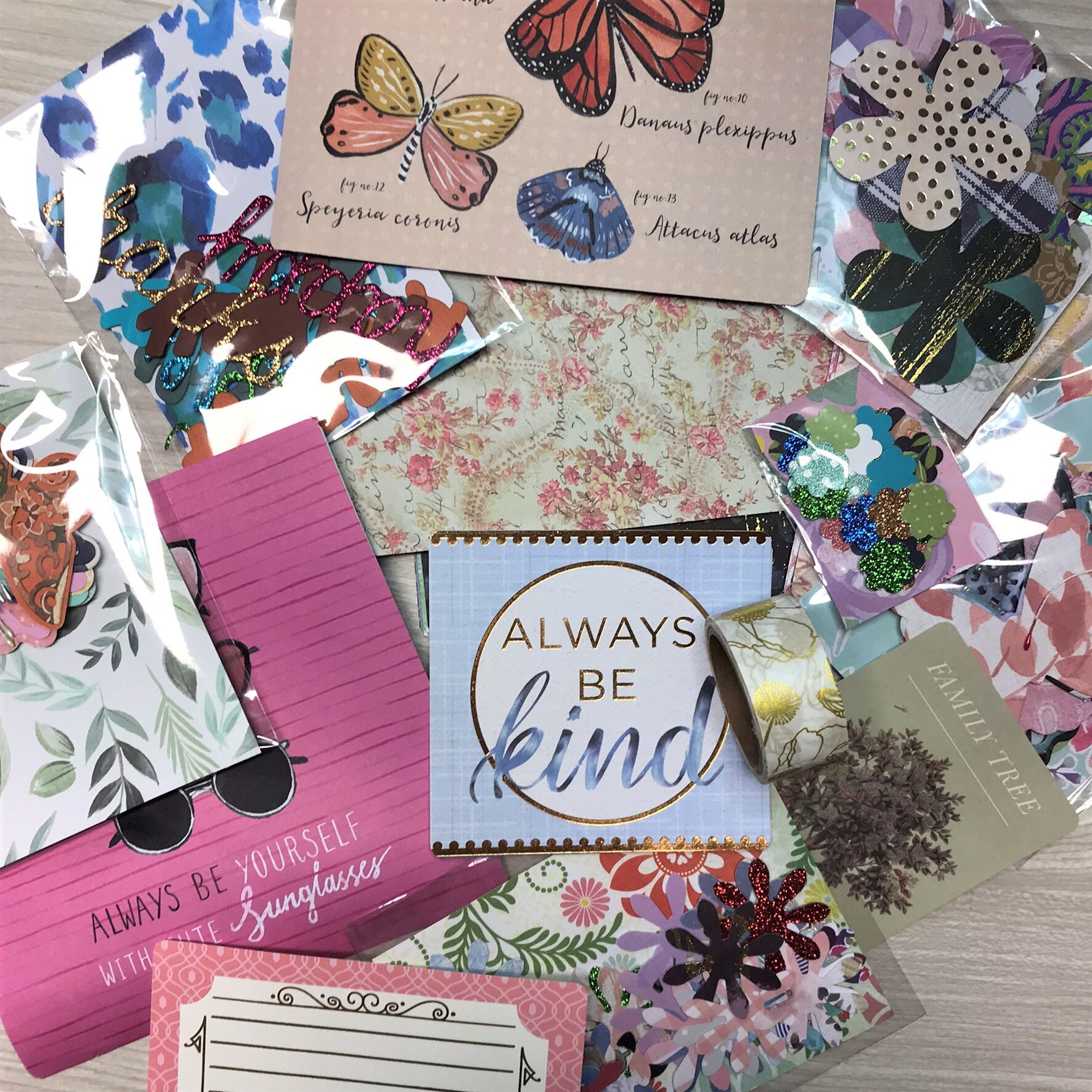 March 2023 Papercraft Kit Subscription Box Die Cut Set Grab Etsy UK