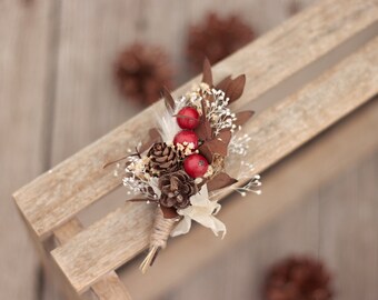 groom's boutonniere, corsage