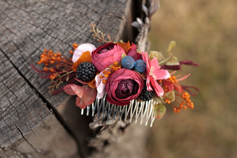 Flower hair comb, wedding hair comb image 4