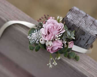 Flower bracelet wedding wrist corsage