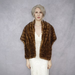 S-M | 50s-60s mink fur stole {Real mink fur/vintage mink fur/mink fur wrap/mink fur cape/mink fur shawl/winter wedding/bridal fur/pin up}