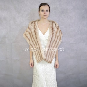 1950s-1960s altrosa/beige Kaninchenfellstola  