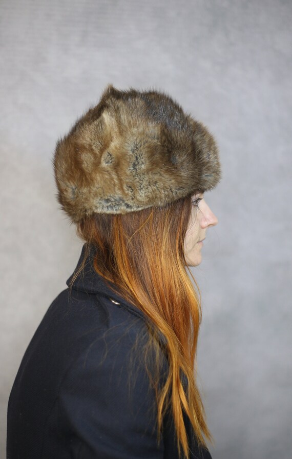 Size S-M | vintage brown beaver fur/musquash fur … - image 2