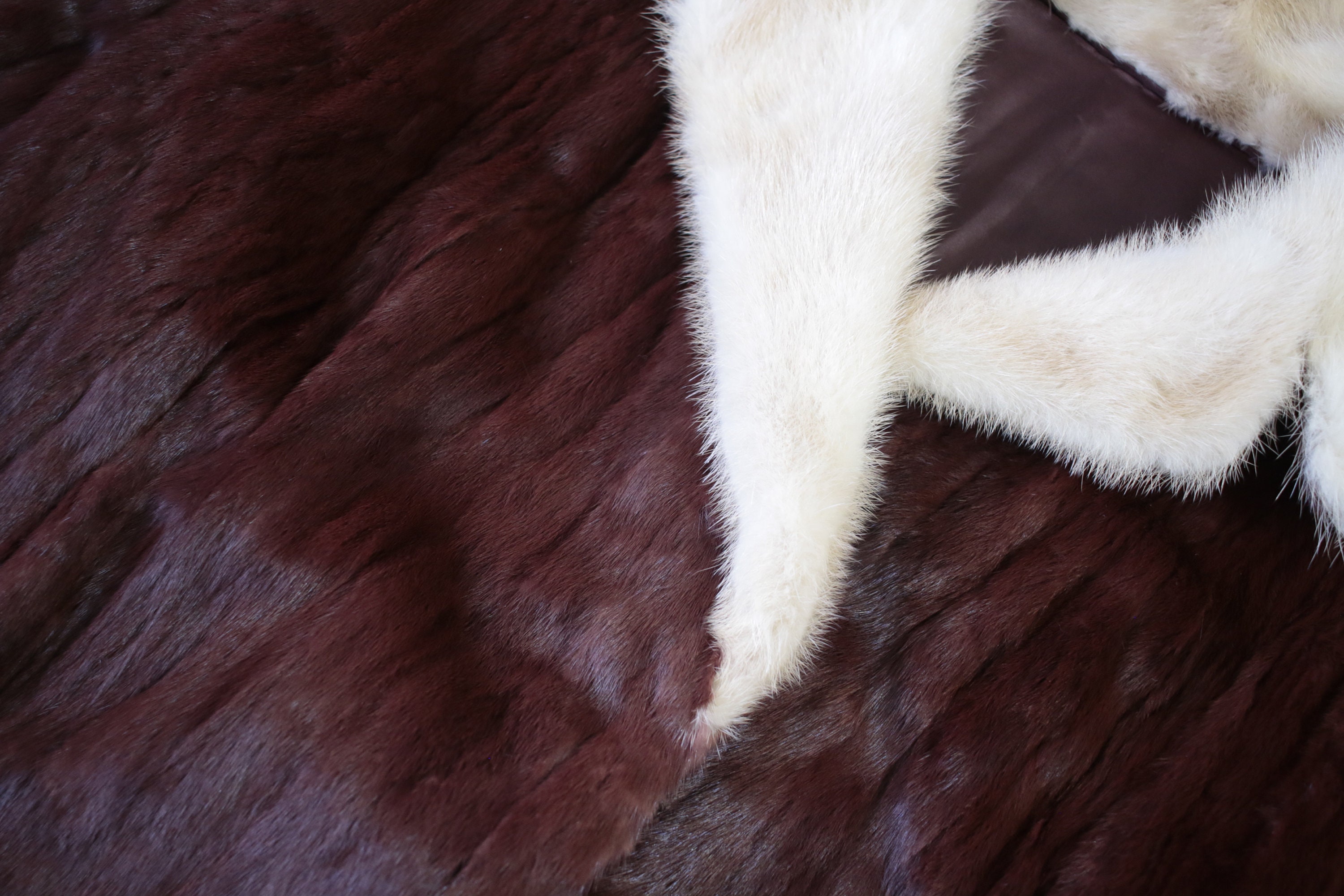 サイズ S | ヴィンテージ バーガンディ アーミン ファー コート