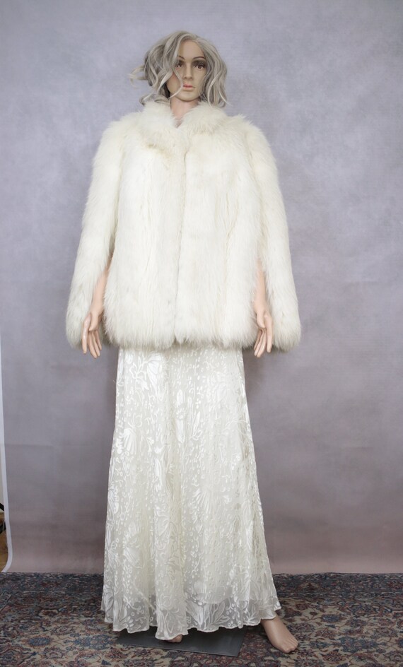 Size M | Vintage white fox fur cape {Vintage fox … - image 3