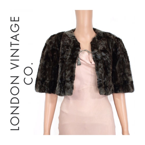 1930s-1940s mole fur cape {Real fur/vintage fur/bl
