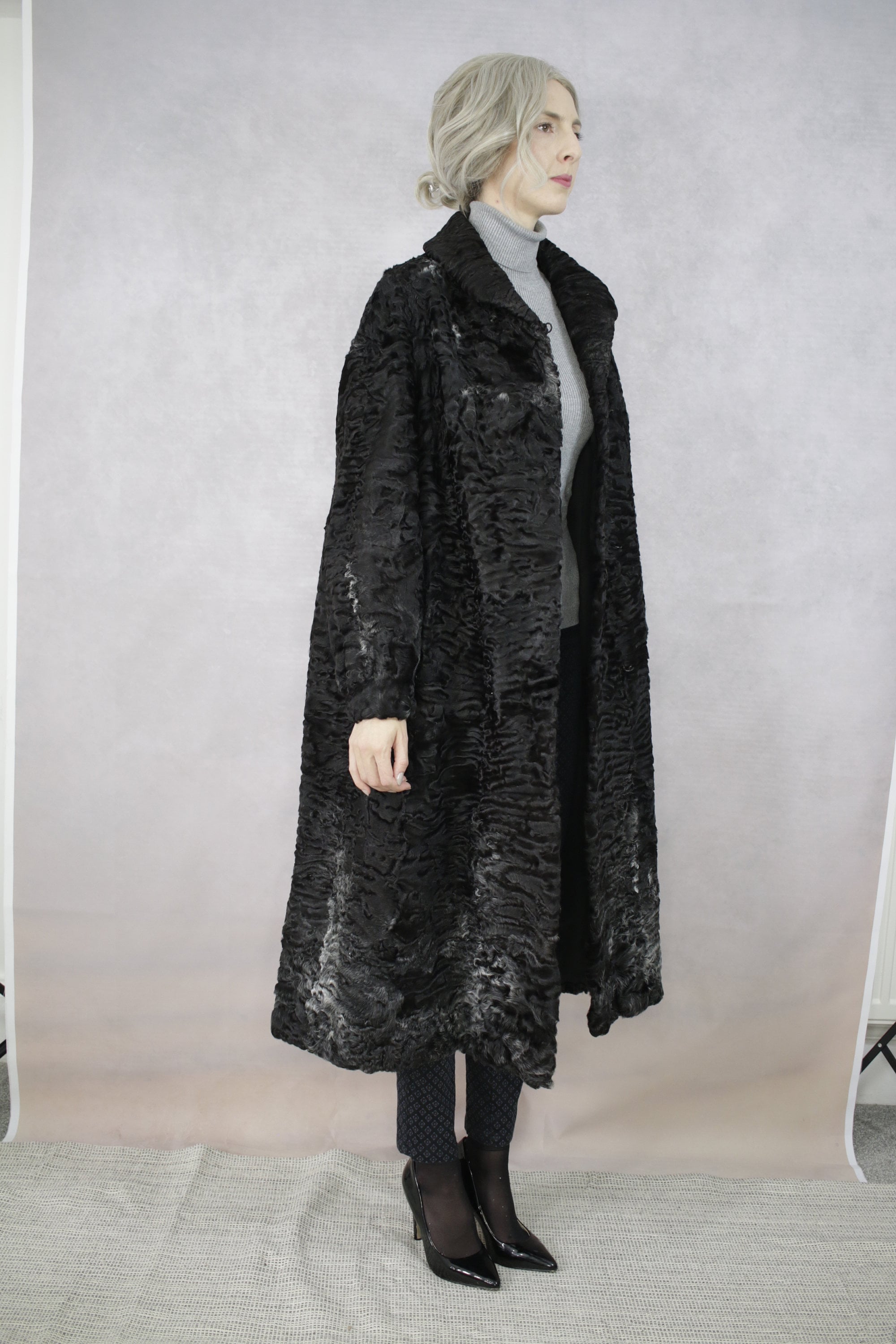 Size S | Vintage Black Broadtail Lamb Fur Coat Fox Fur Collar