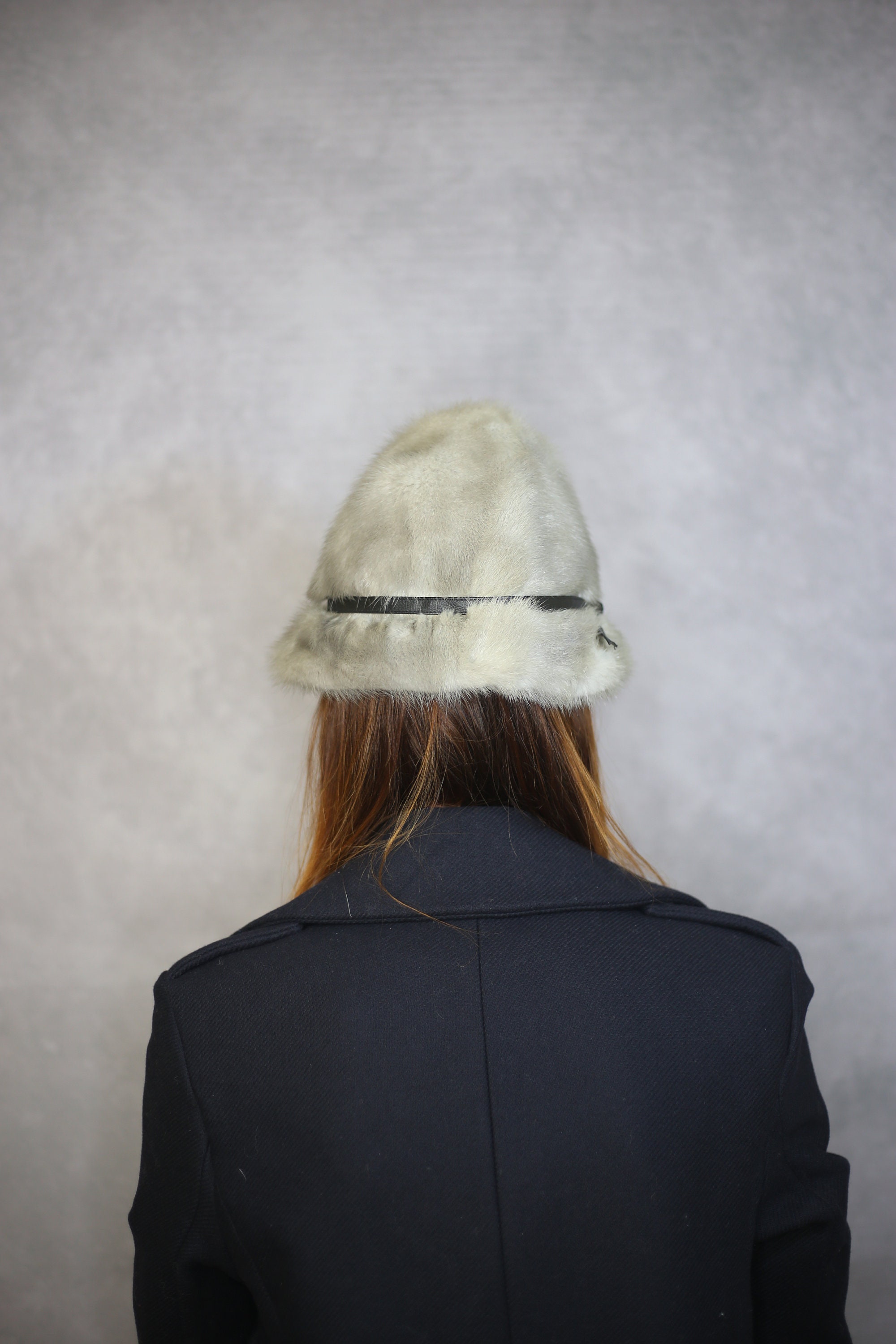 Size S | 1960s Sapphire Mink Fur Hat {vintage Mink Fur/real  display picture 1