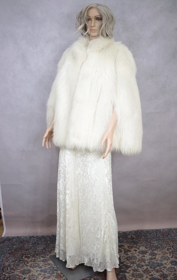 Size M | Vintage white fox fur cape {Vintage fox … - image 2