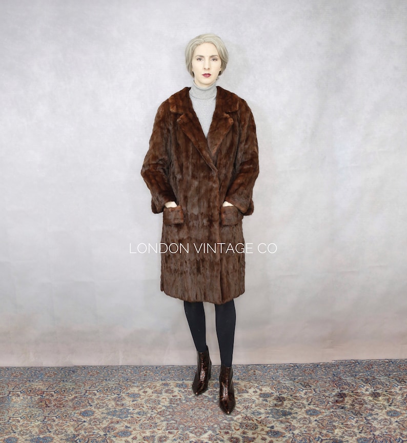 Size S 1950s 1960s Burdy Ermine Fur Coat Real 1950s 1960s Burdy Ermine Fur Coat, Real Ermine Fur Coat