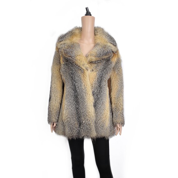 1970s-1980s grey fox fur coat {Vintage fox fur/re