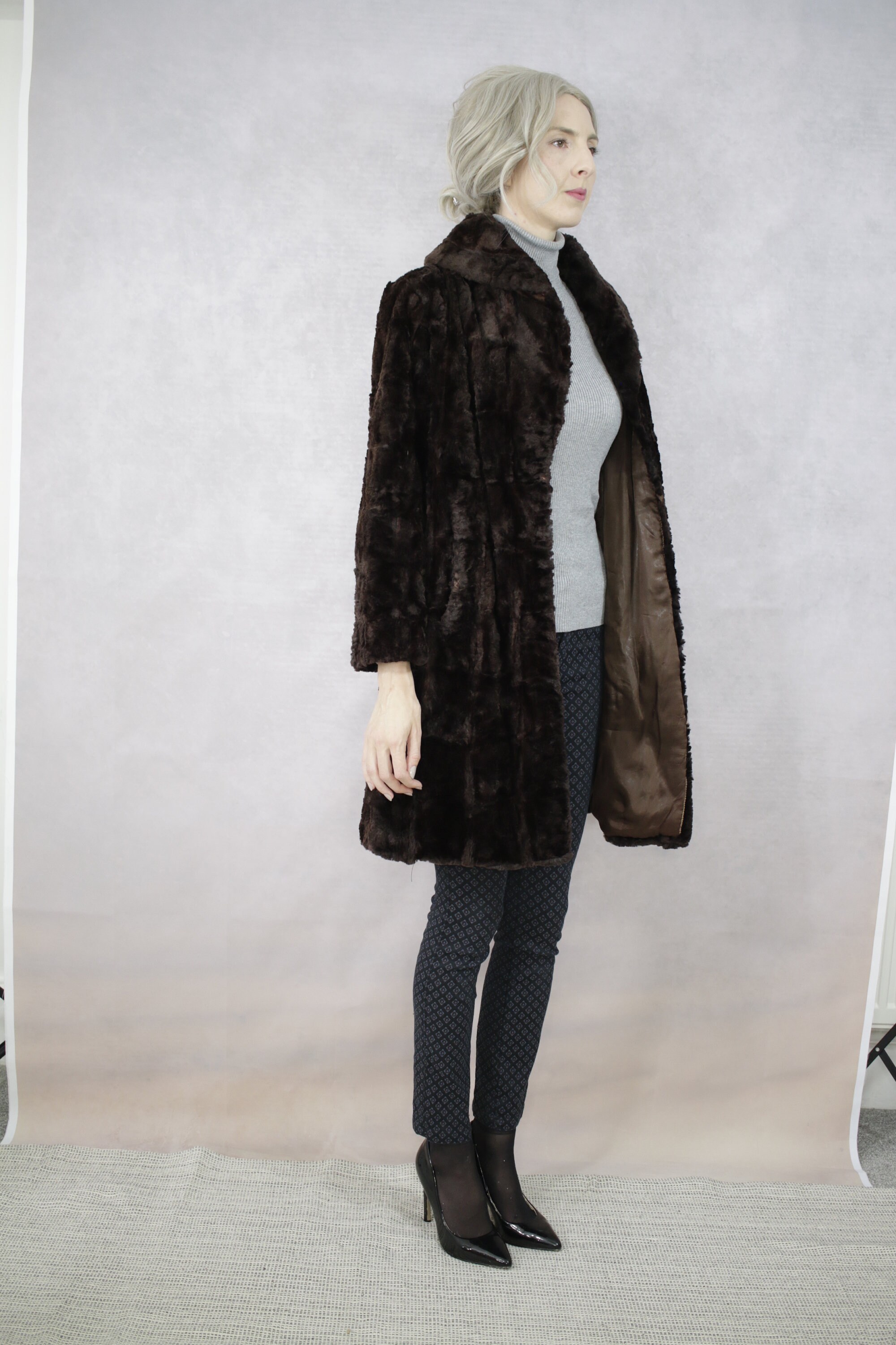 サイズ S | 1930 年代のモグラ毛皮コート {本物の毛皮/ヴィンテージ