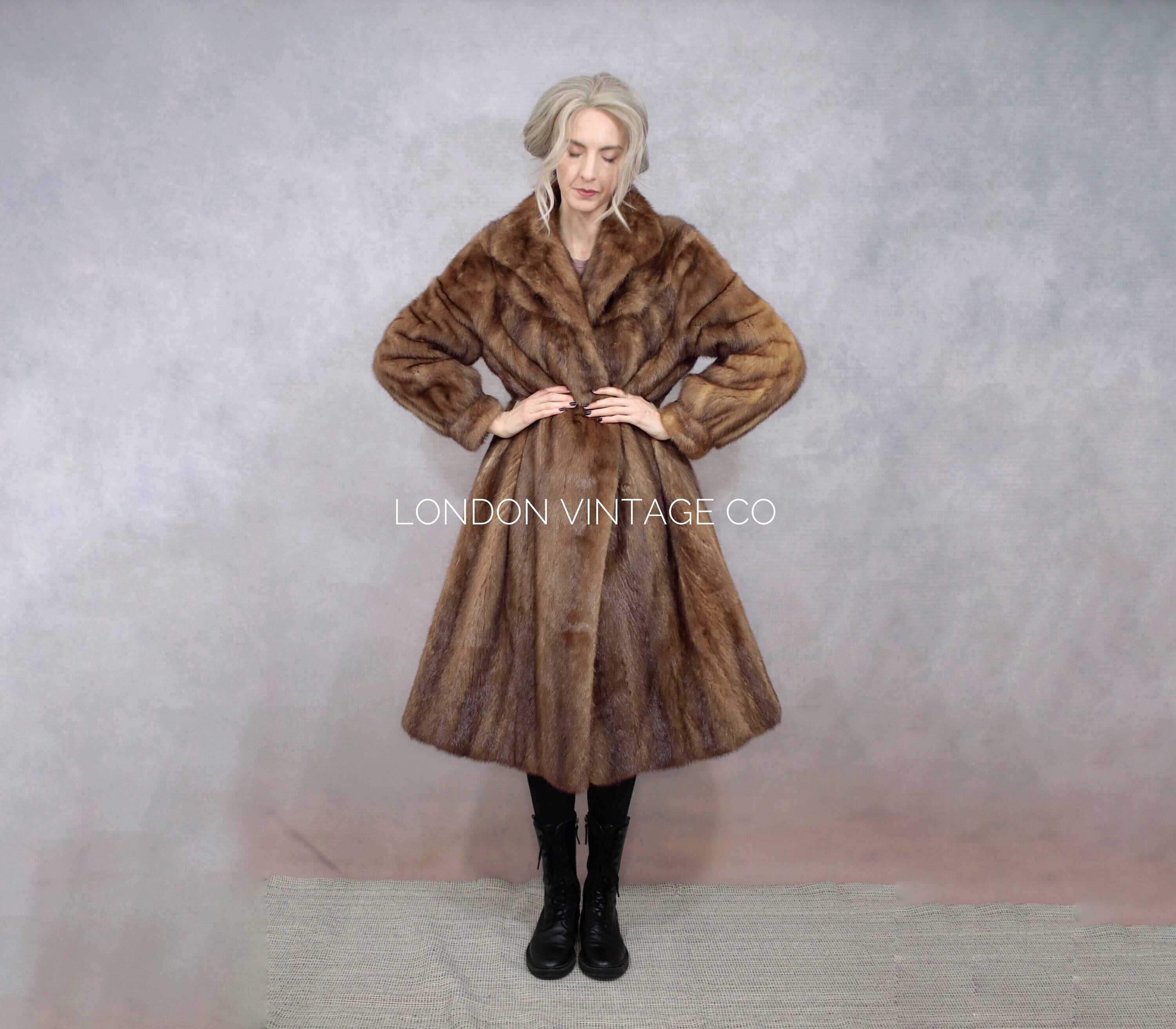 Größe M | Vintage brauner Nerz Pelzmantel {Vintage Nerz / echter Nerz / Nerzjacke / langer Nerz Mantel / mittlerer Pelzmantel / Winterpelzjacke}