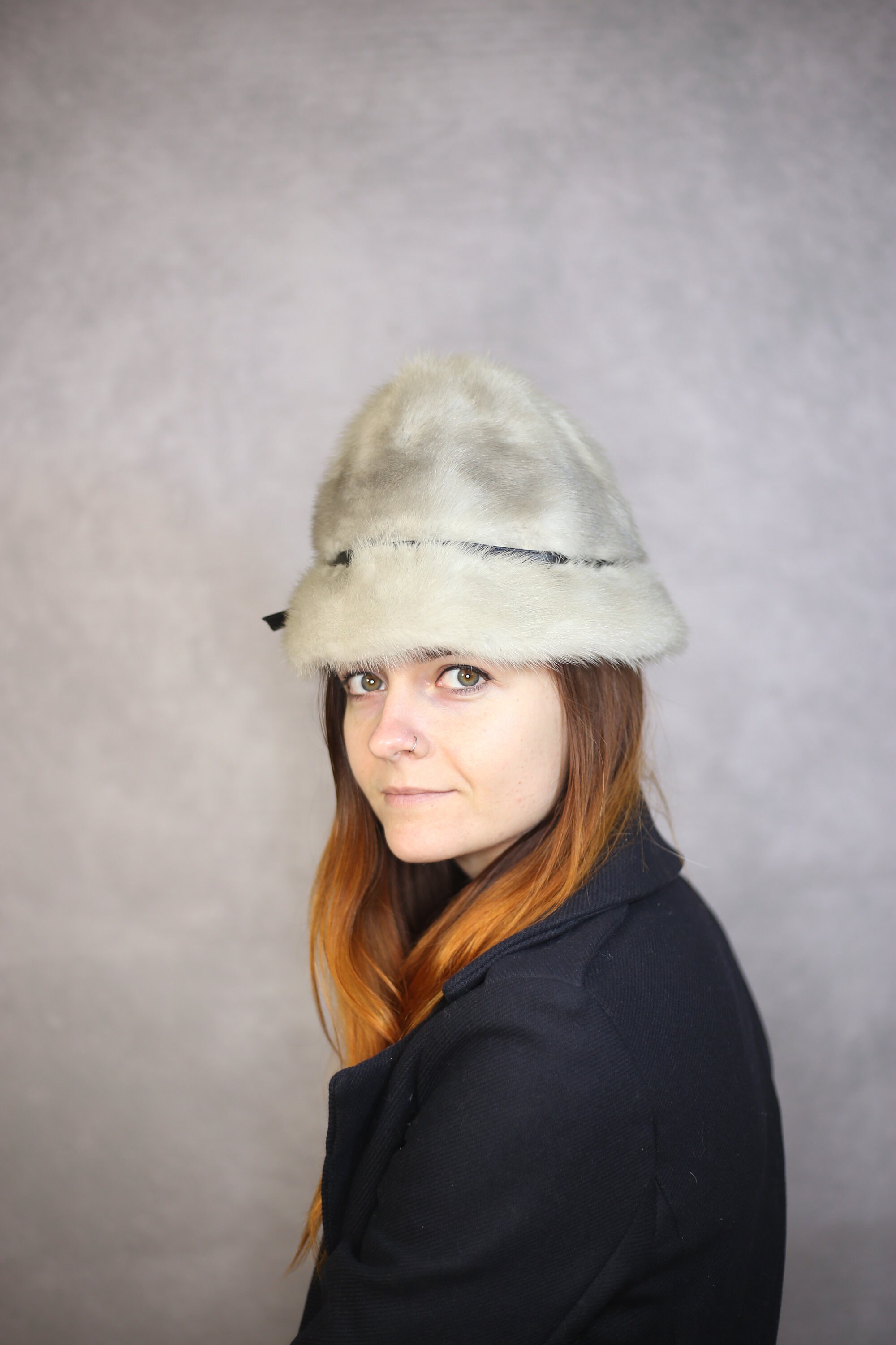 Size S | 1960s Sapphire Mink Fur Hat {vintage Mink Fur/real  display picture 3