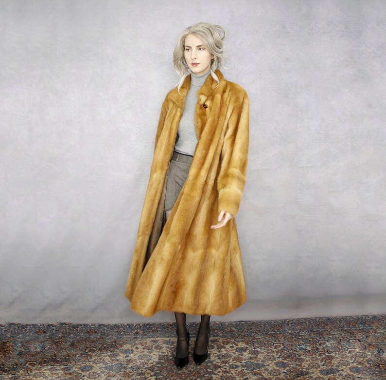 Size M Vintage gold fur coat Real fur coat/vintage fur coat Etsy