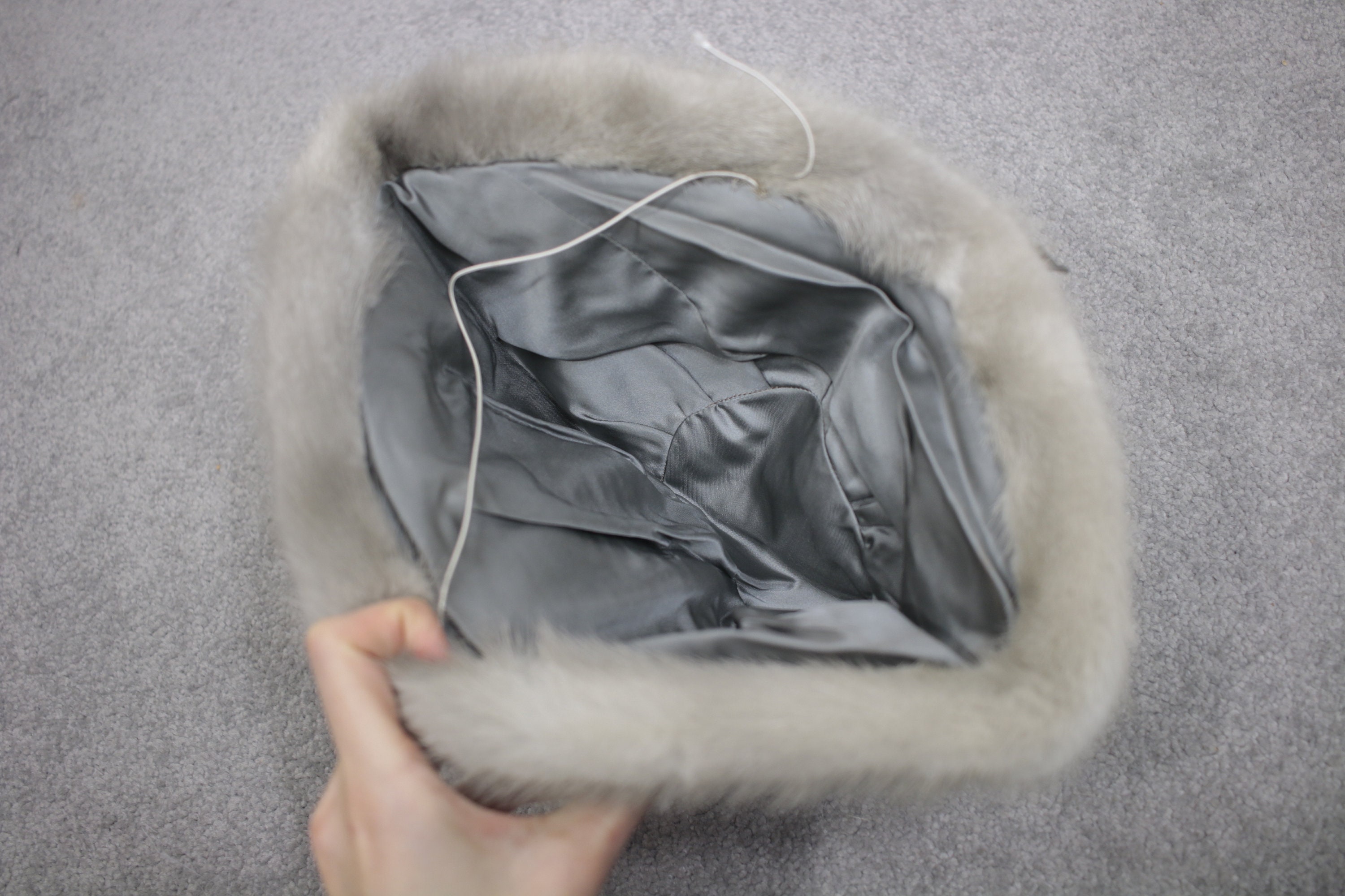 Size S | 1960s Sapphire Mink Fur Hat {vintage Mink Fur/real  display picture 2