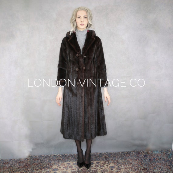Petit/XS | Vintage hooded mink fur coat {Vintage m