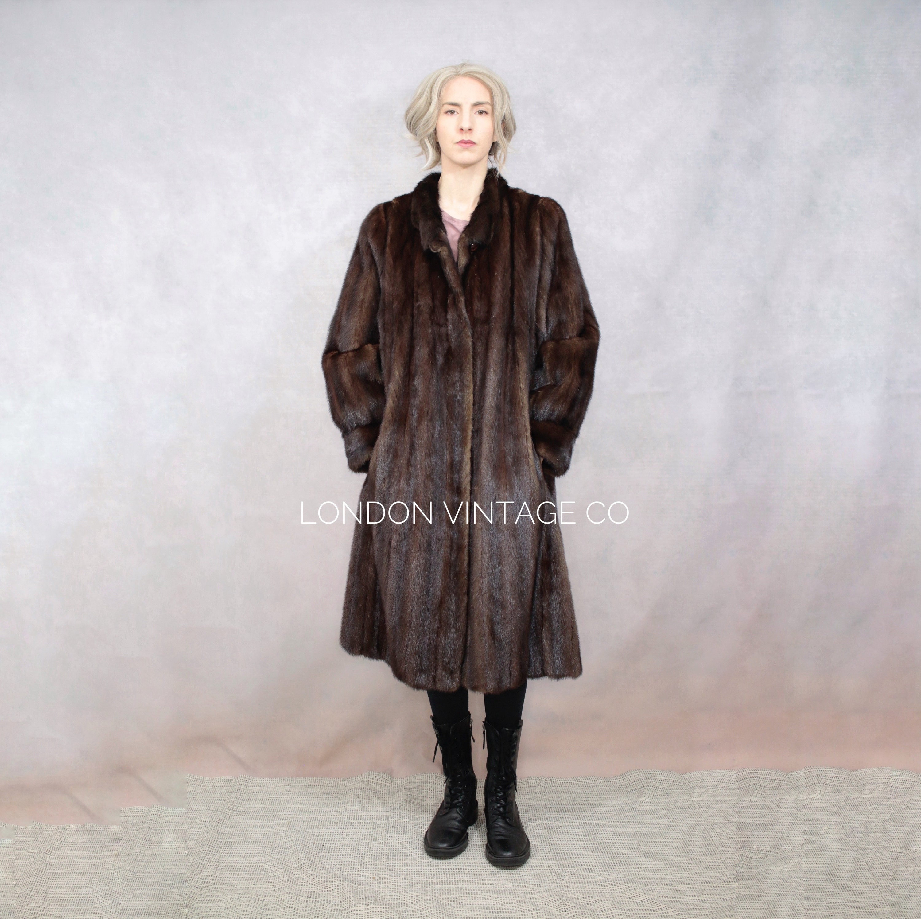 Dark brown fur coat - Etsy 日本 Dark brown fur coat - Etsy 日本