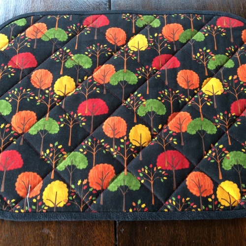 6 Quilted Reversible Placemats. Handmade. Autumn shops Colours. Gift. Unique. Table Topper. Home Decor. Table Decor. Quilts For sale.