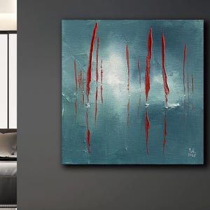 Könnte beinhalten: Abstraktes Gemälde mit blauem Hintergrund und roten vertikalen Linien. Die Linien sind dick und strukturiert und erzeugen ein Gefühl von Bewegung und Energie.