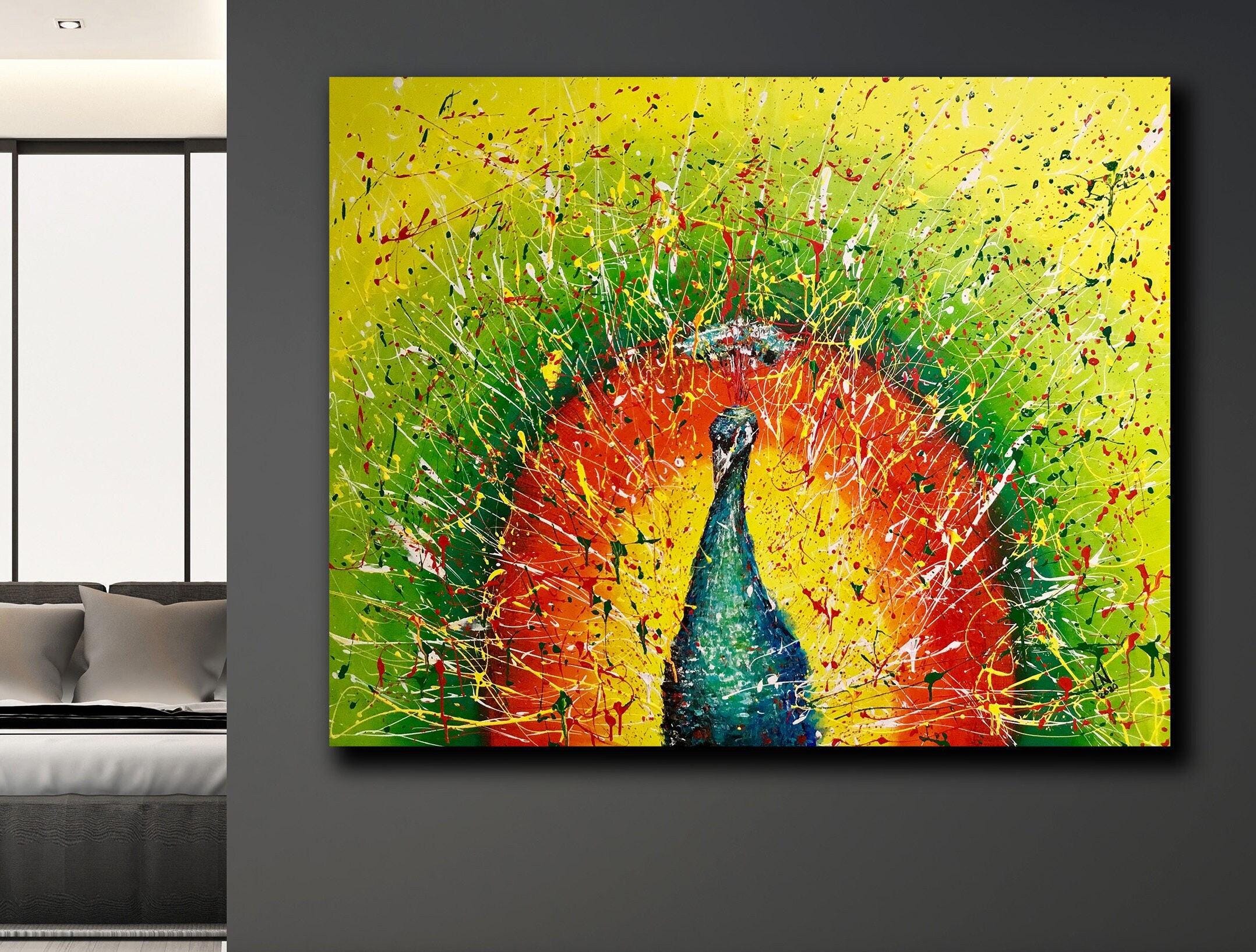 大きなキャンバスに描かれたカラフルな孔雀の大きな絵画。オリジナルの