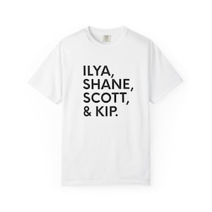 Camiseta de Ilya y Shane, artículos de Scott y Kip, regalos LGBTQ+, camisetas personalizadas imagen 1