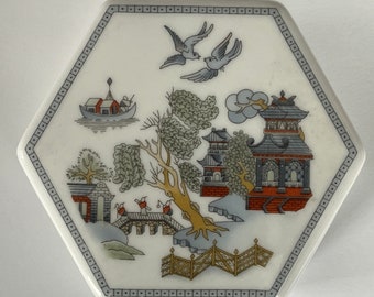 Wedgwood Bone China Hexagonal Lidded Trinket Box in Chinese Legend Pattern with Pagodas, Birds, Bridges, a Boat, Trees- Made in England