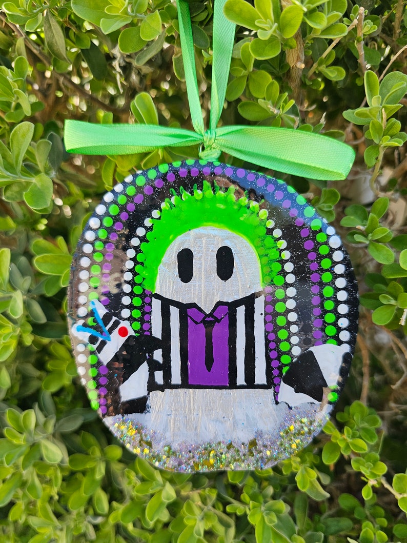 Hand Painted Iconic Halloween Movies Ghost Buddy Ornaments 3.54