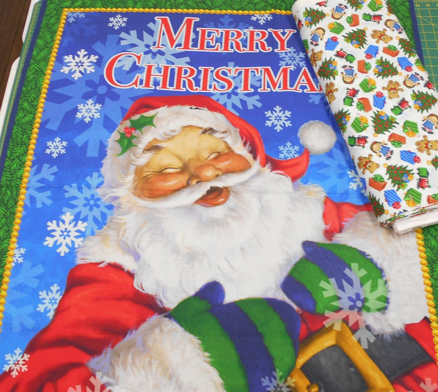 公式サイト Fabric-jolly Laughing Santa Panel #5274/approx 36x42 財布・ケース・小物入れ