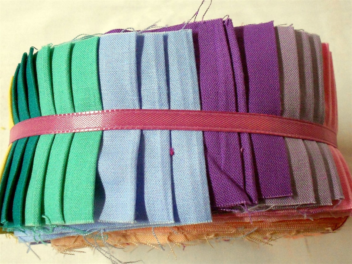 Fabricjelly Roll /403242ct. Precut 2.5 Strips/robert Etsy