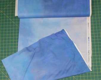 Fabric-Choose 1/2yd or 1yd #4330 Cloud Sky Tonal Ombre/Jennifer Sampou/Robert Kaufman/dusty blue pale blue whtie