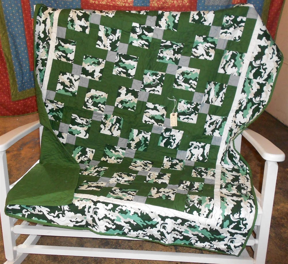 Quilt Msu Michigan State University Spartans Green White Etsy Quilt Msu Michigan State University Spartans Green White Etsy