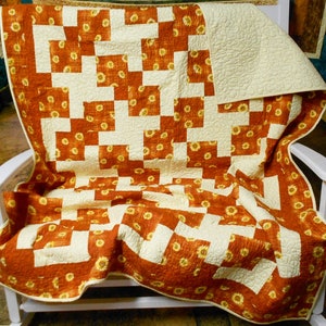 Rust/Orange Sunflower Lap Quilt approx. 55 x 71 solid pale yellow/butter/orange hatch sunflower print/fall/autumn floral 3894 image 1
