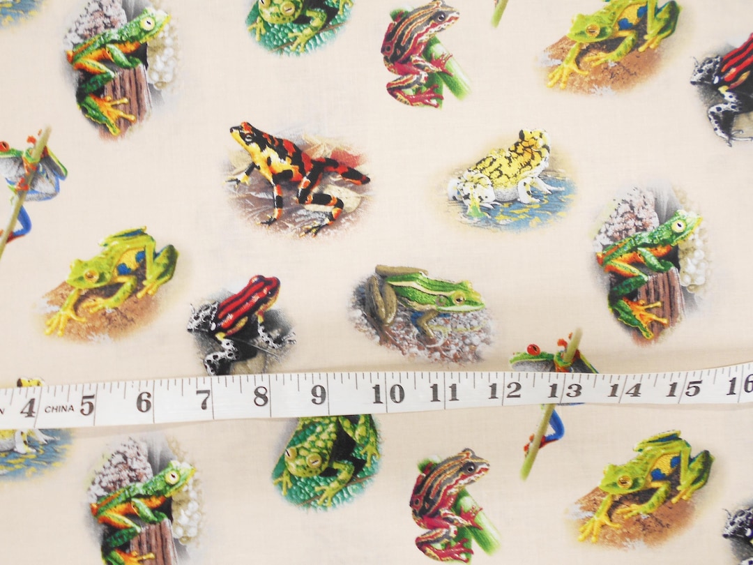 Frog Cloth Fabric- Amazing Frogs on Cream #4410/poison Dart Frogs/amazon Frogs ...