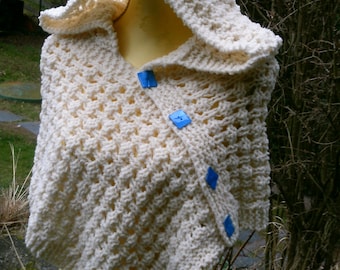 Shoulder warmers with hood, warm and white, size 36-38, S, UK 10-12, US 8-10