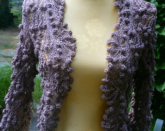 Bolero, short jacket, light brown, Gr. 36-38 (S-m); great pattern mix